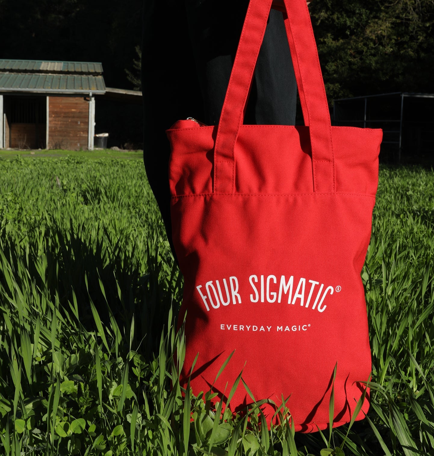 tote-backpack-y6 ToteBackpack_PDP_3_50cad221-ea24-4fbc-9e1f-07637d9fdfa3.jpg